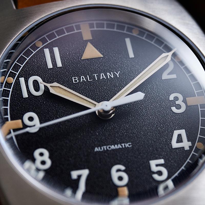 Baltany W10 Retro Military Pilot\'s Tonneau Watches S2001B