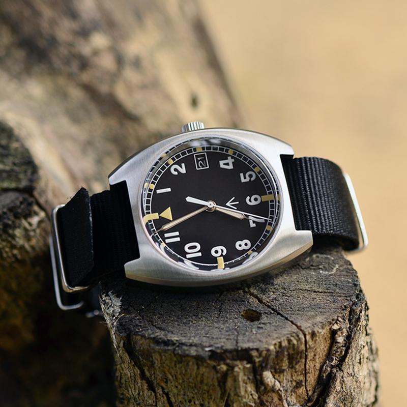 Tonneau W10 Pilot Calendar Military Watch S2001