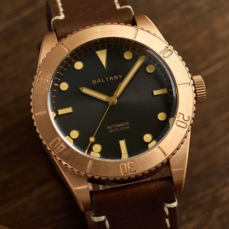 Baltany Burgundy Dial Bronze Diver Retro Watch S3016