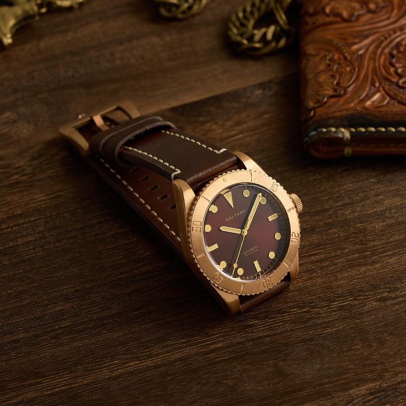 Baltany Burgundy Dial Bronze Diver Retro Watch S3016