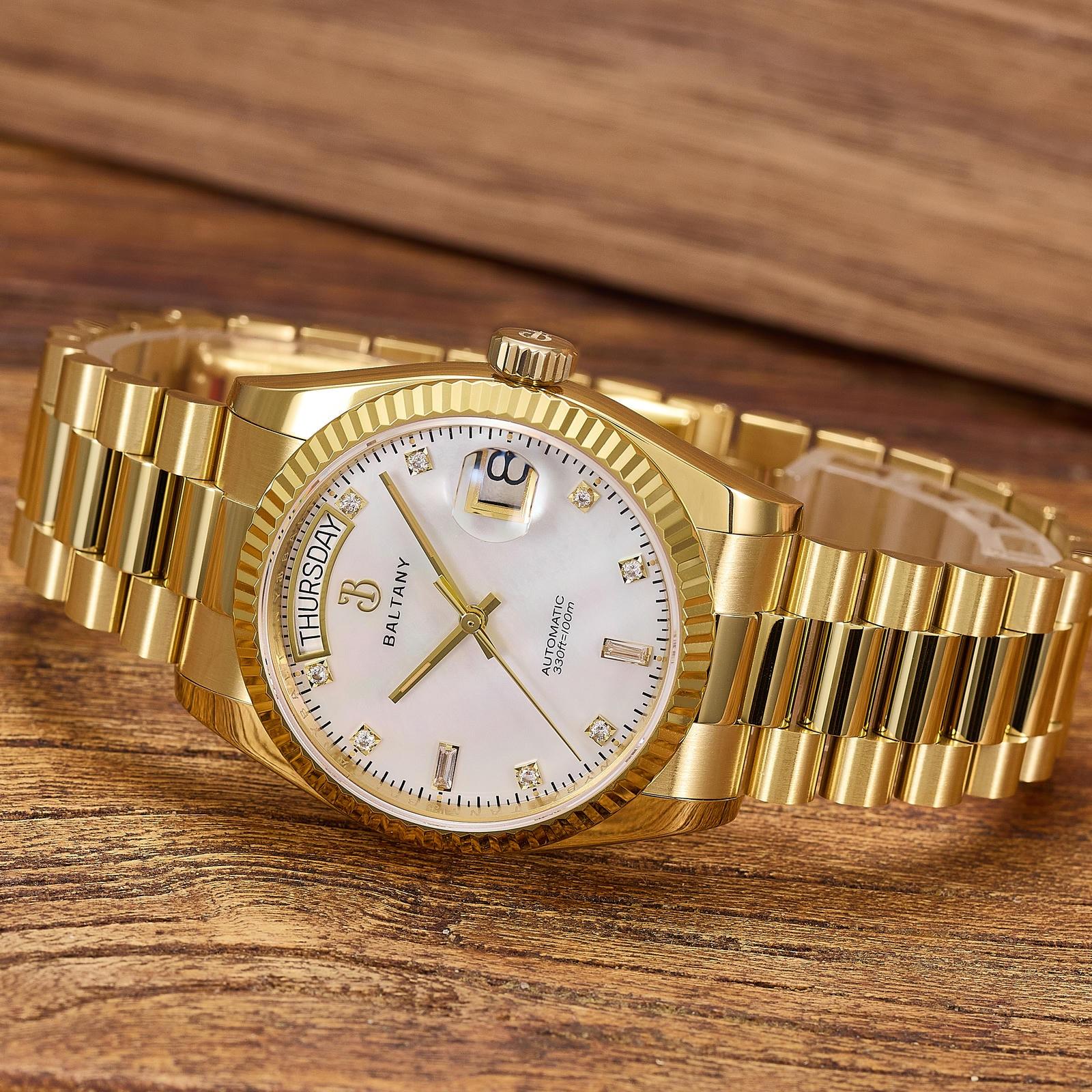 36mm Gold Case CZ Stone Dial DD Homage Watch S4109G