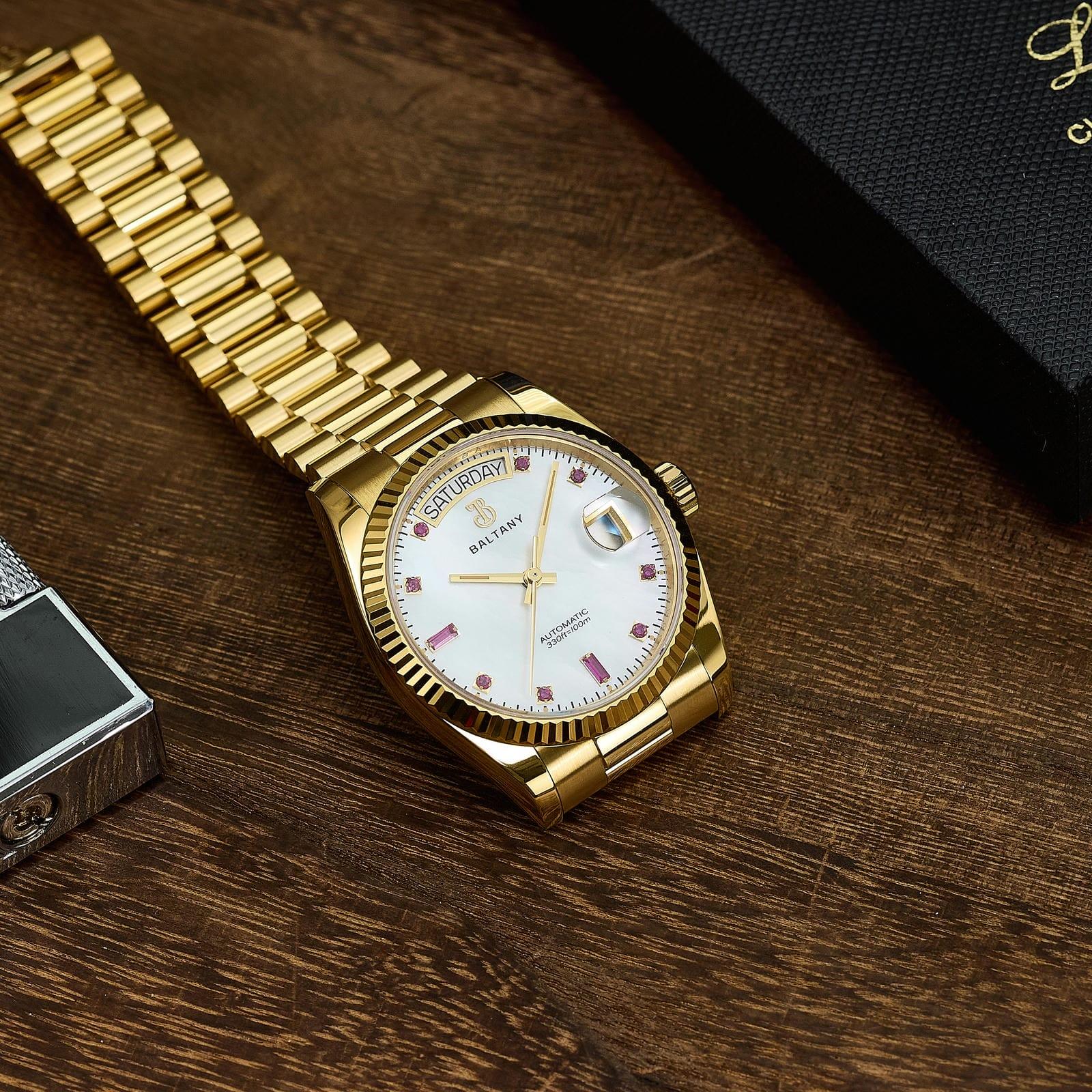 36mm Gold Case CZ Stone Dial DD Homage Watch S4109G